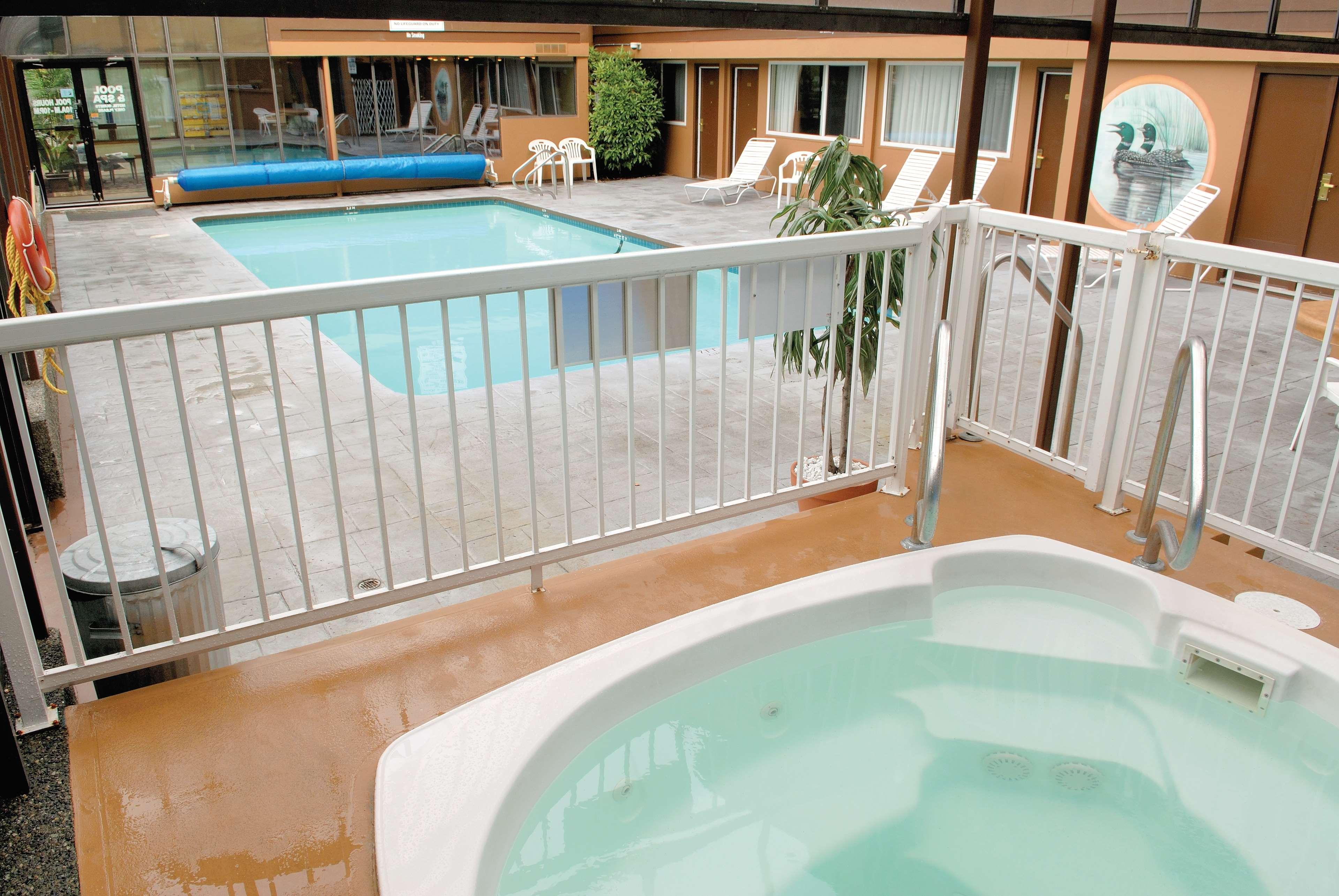 Hotel Days By Wyndham On The Harbour 3*