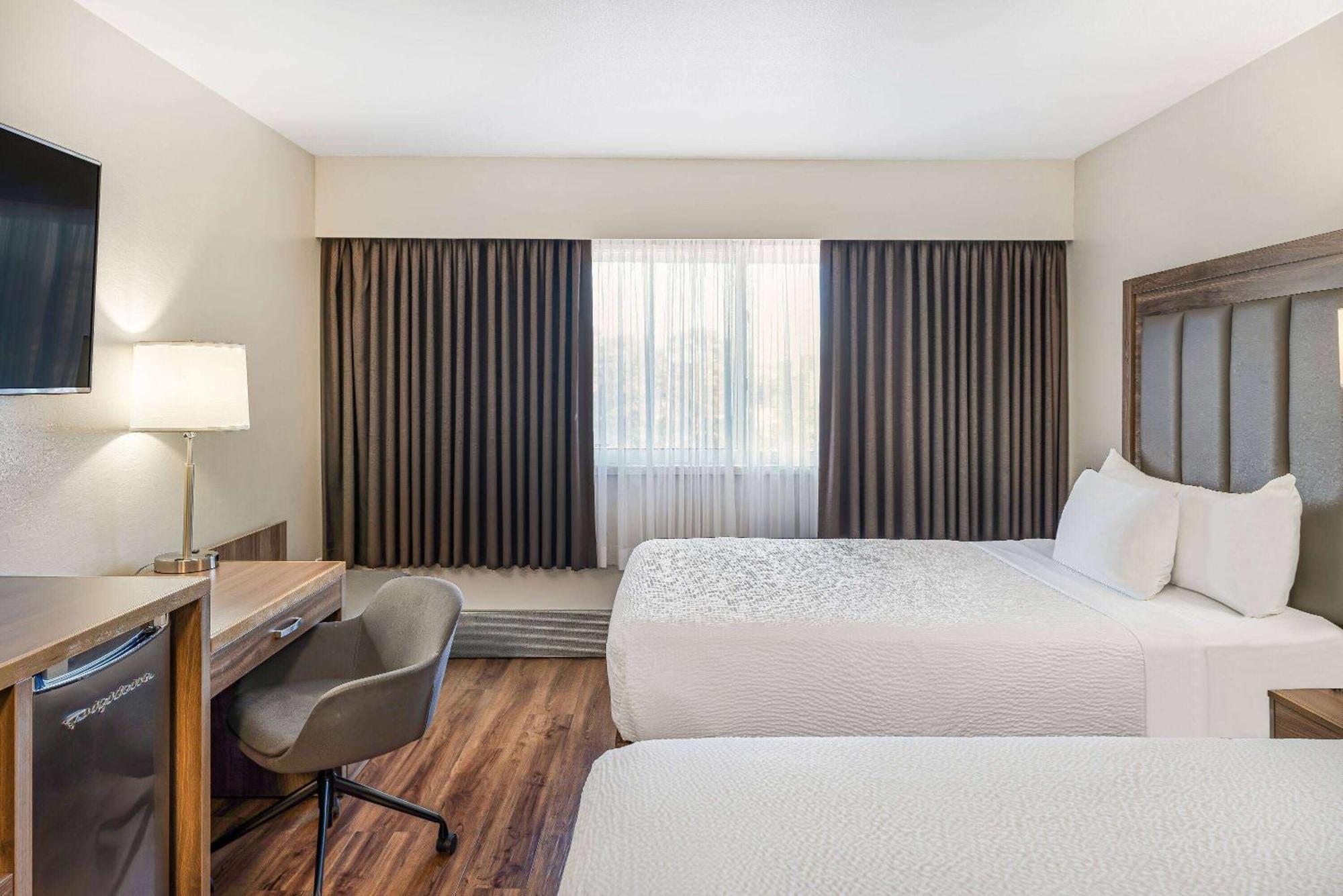 Days By Wyndham On The Harbour Hotel 3*