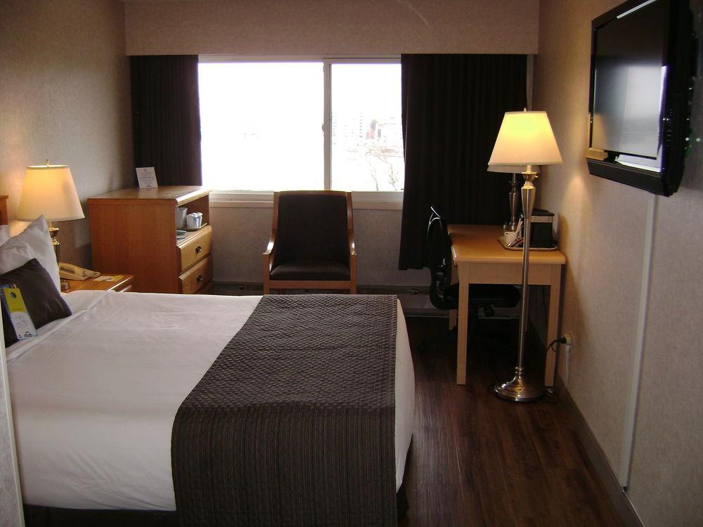 Days By Wyndham On The Harbour Hotel