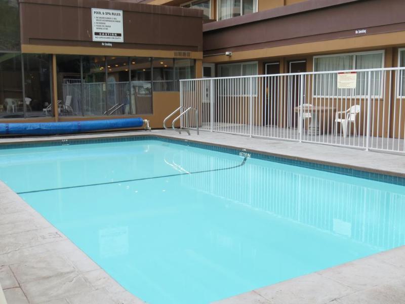 Days By Wyndham On The Harbour Hotel 3*
